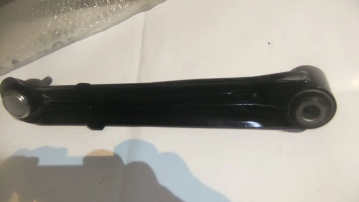 MITSUBISHI SPECIALIST  N.I   NEW GENIUNE PARTS - Image 4