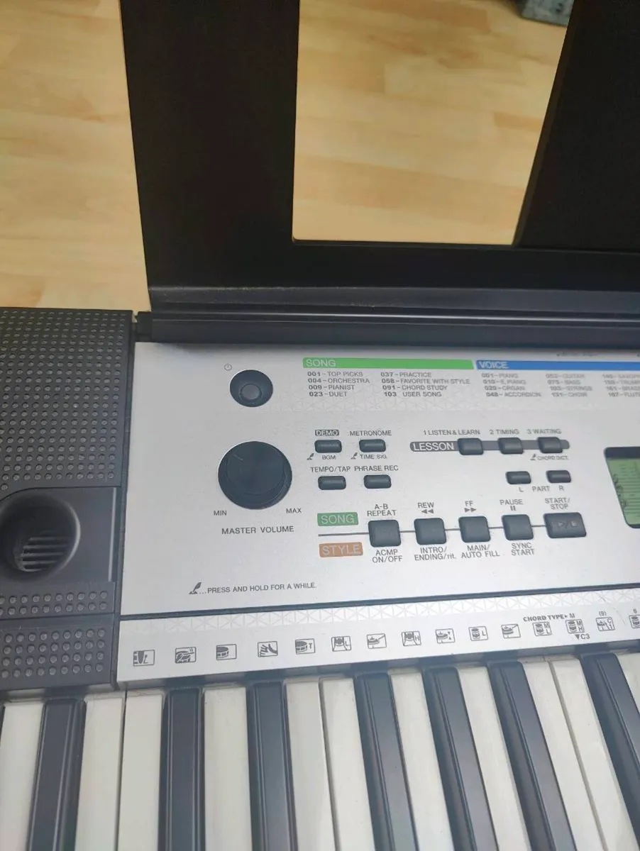 Electric keyboard - Image 4