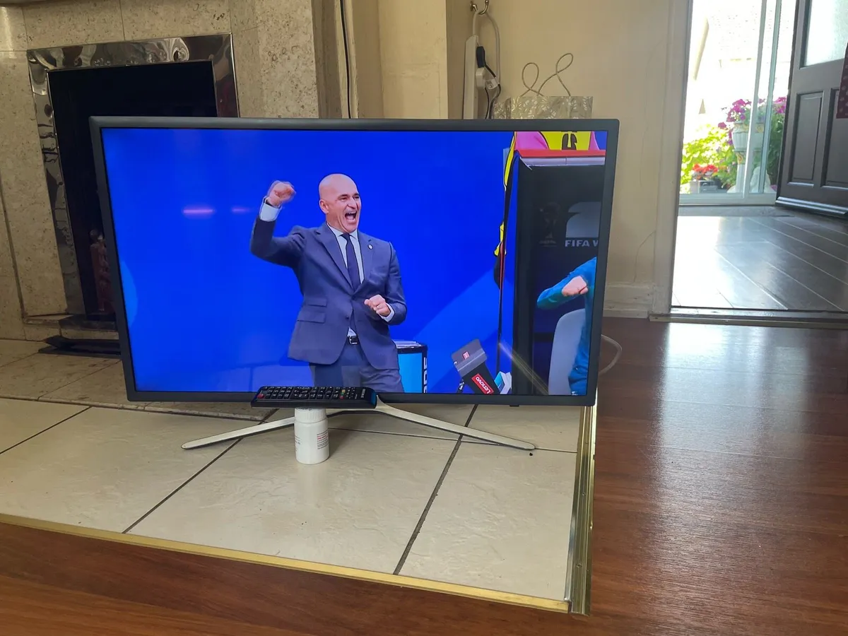 Samsung Smart Tv 32’ inch - Image 3