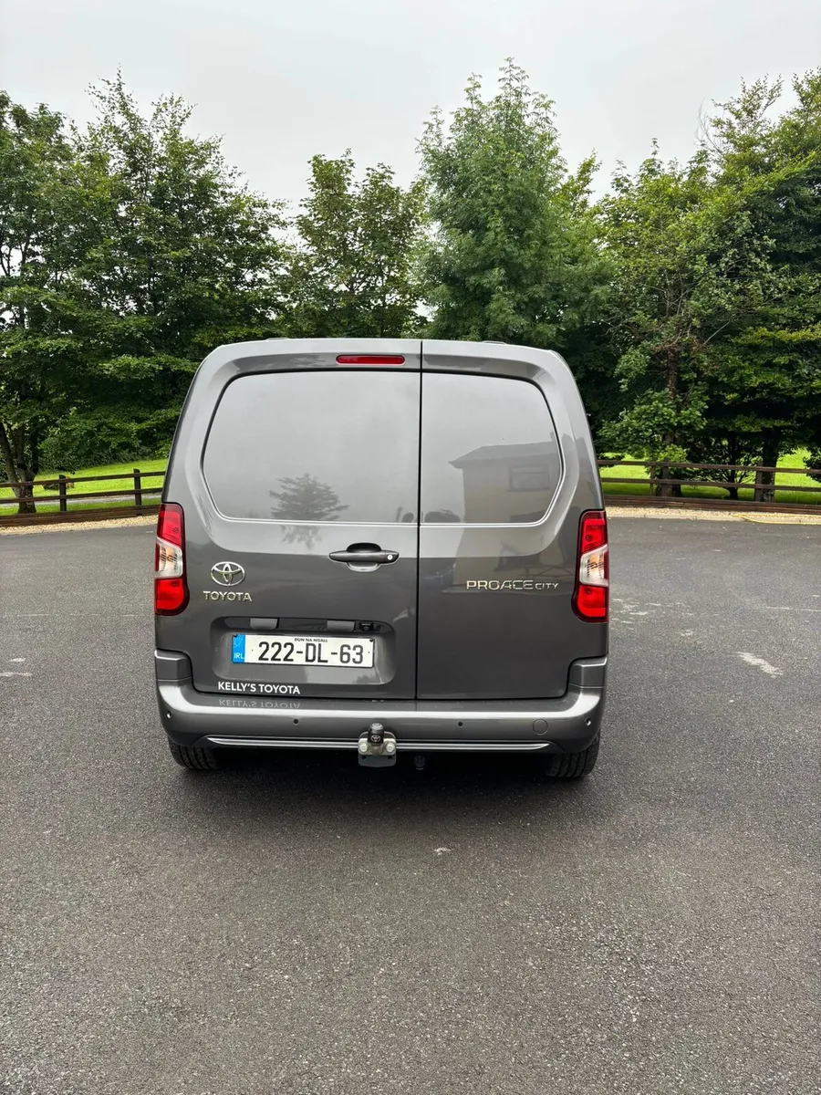 Toyota Proace City - Image 4