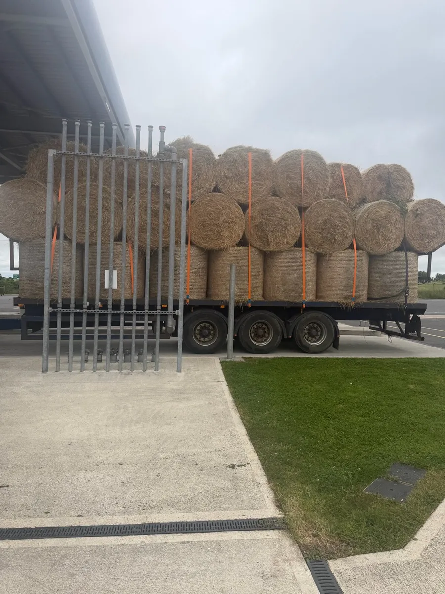Fully organic Round bales - Image 1