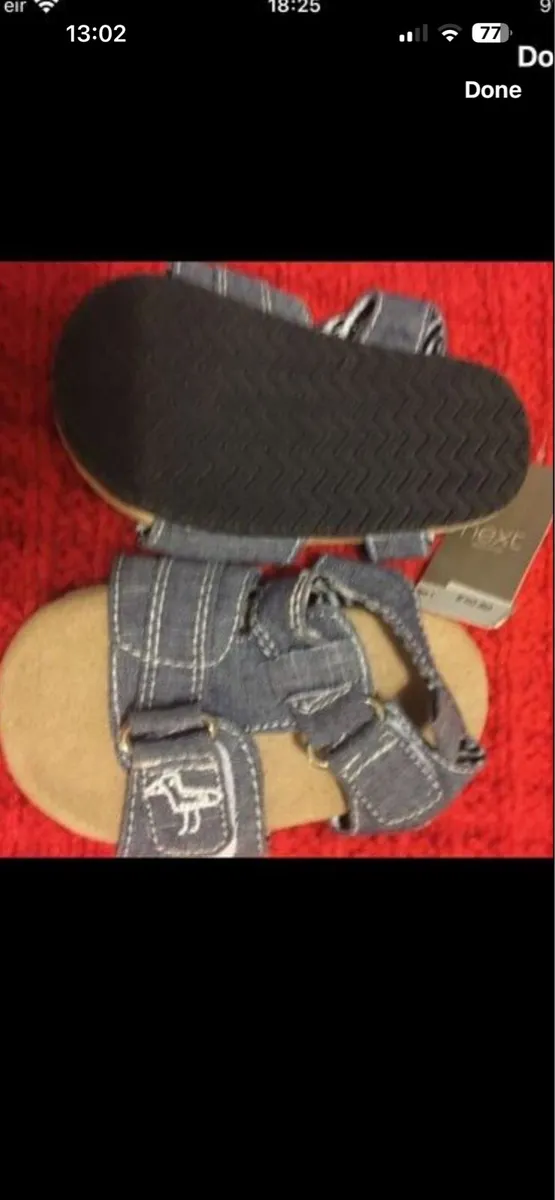 Boys BNWT next sandals size 1 €5 - Image 2