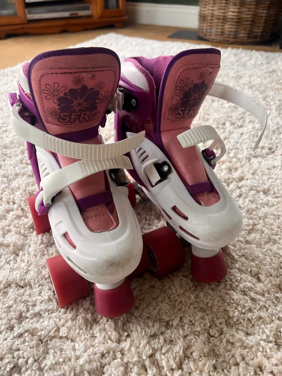 Roller Skates - Image 1