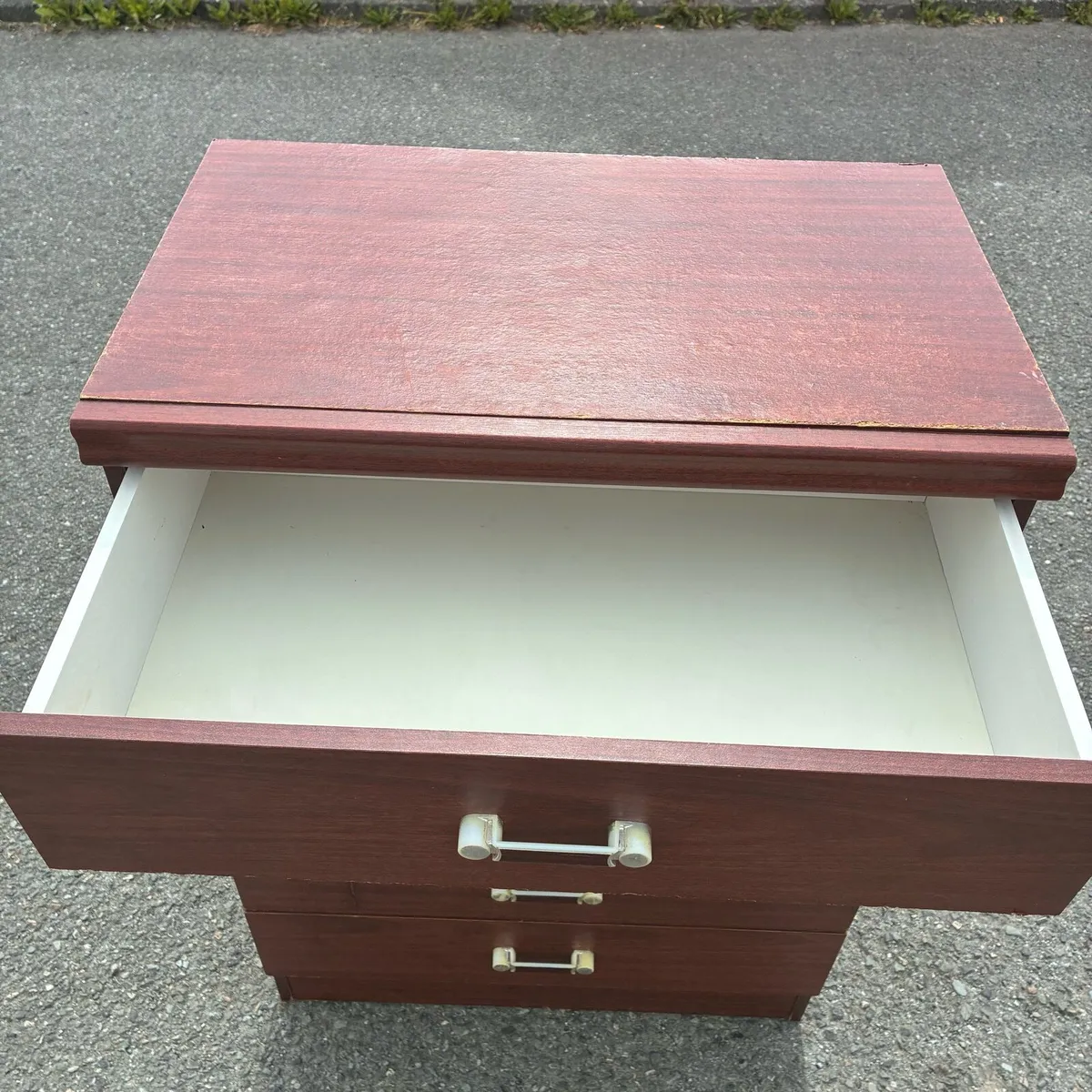 Chest of Drawers - Image 4