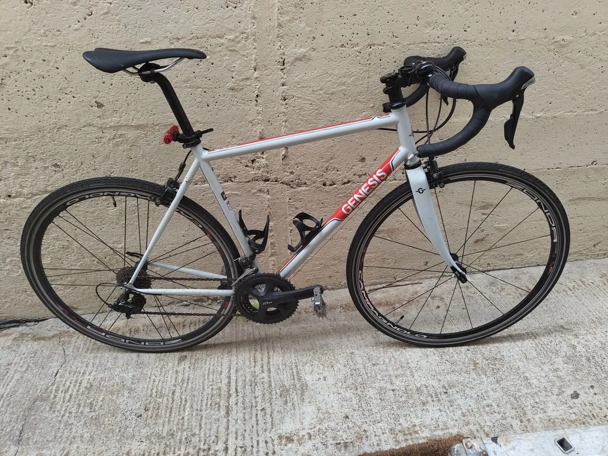 Road Bike - Genesis Equilibrium - Image 1