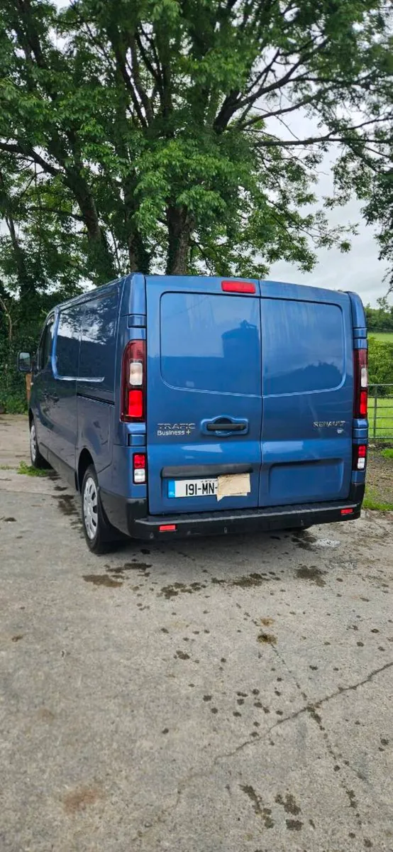 Renault trafic business + - Image 2