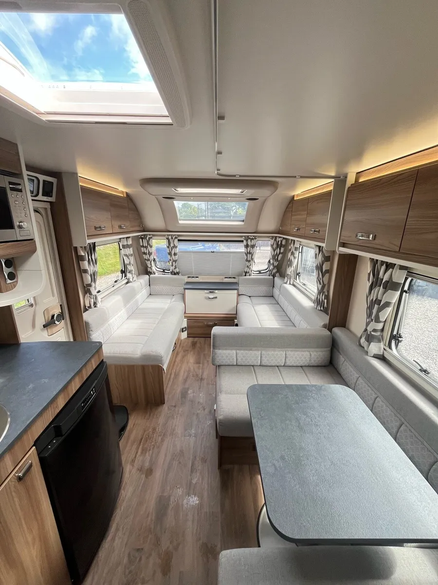 2021 STERLING EUROPA 840 8ft WIDE - Image 4