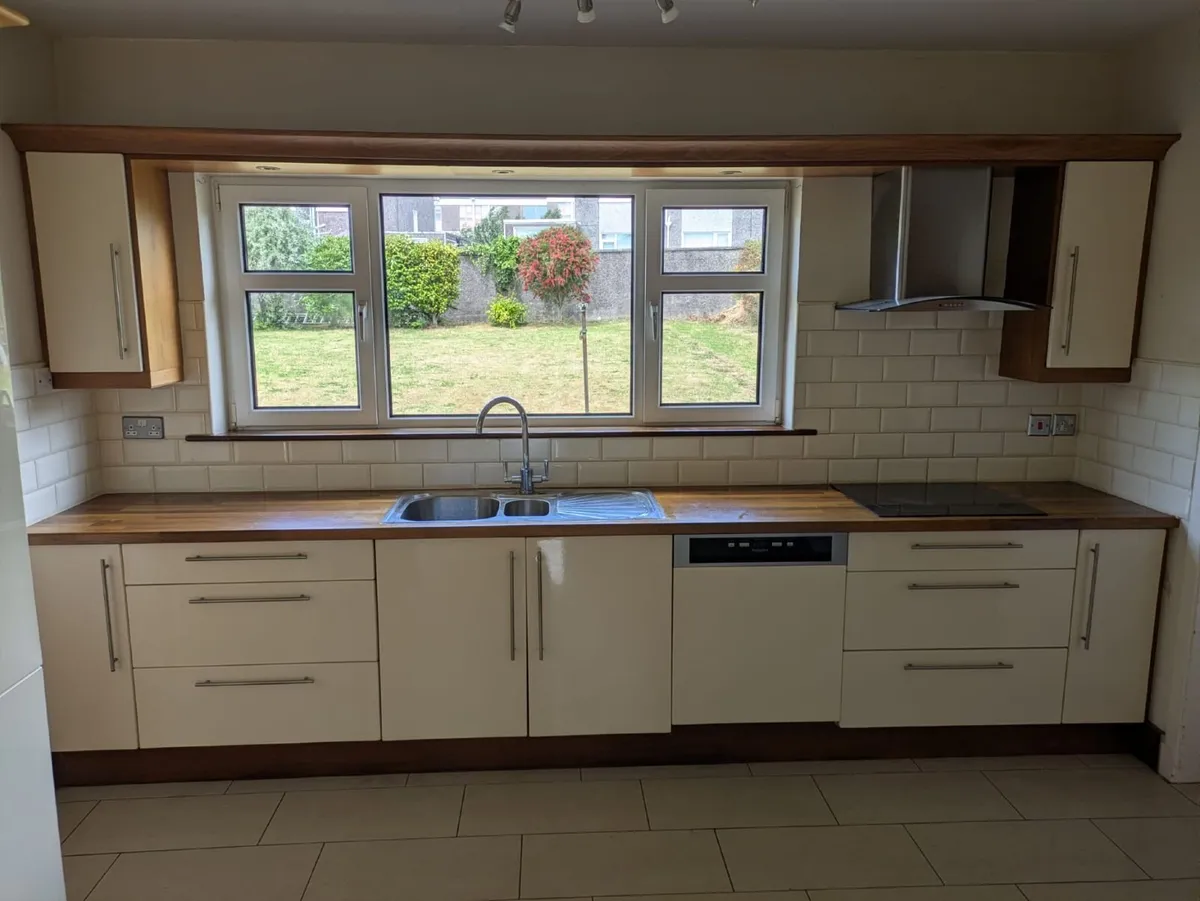 Kitchen - Image 3