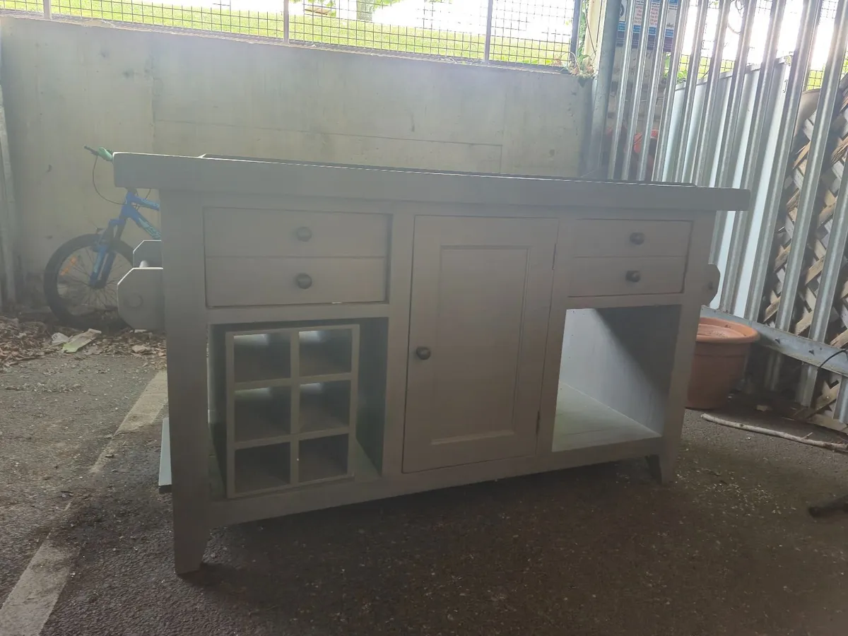 An old antique centre table with marble taps - Image 2