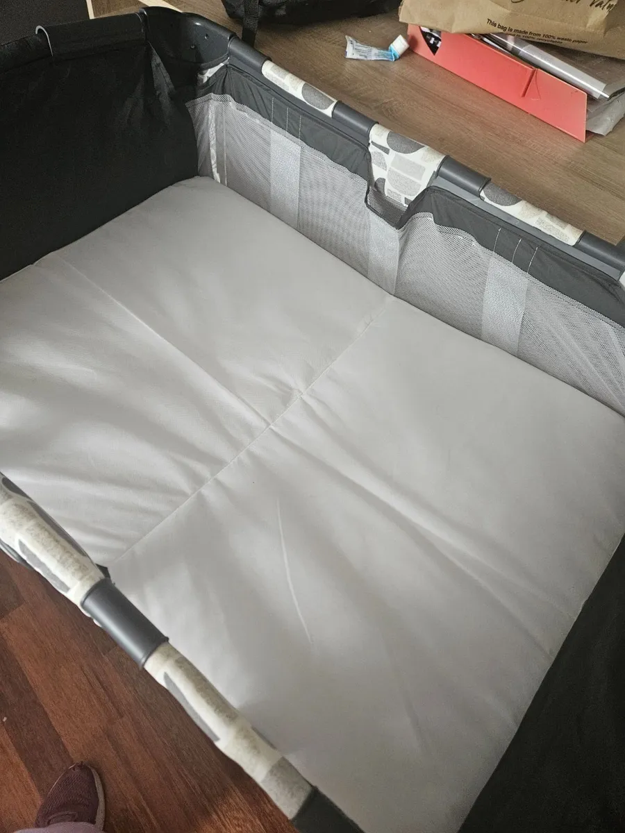 Travel cot mattress - Image 2
