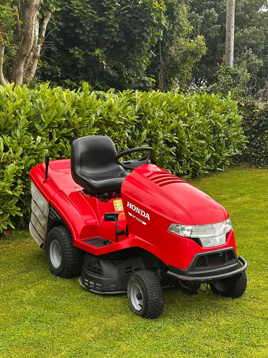 Honda Ride on mower - Image 2