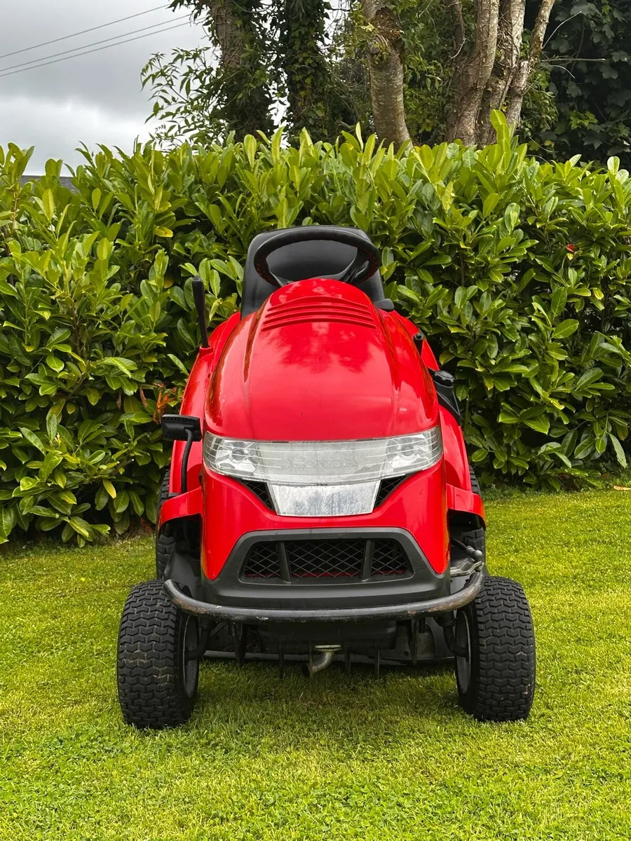 Honda Ride on mower - Image 3