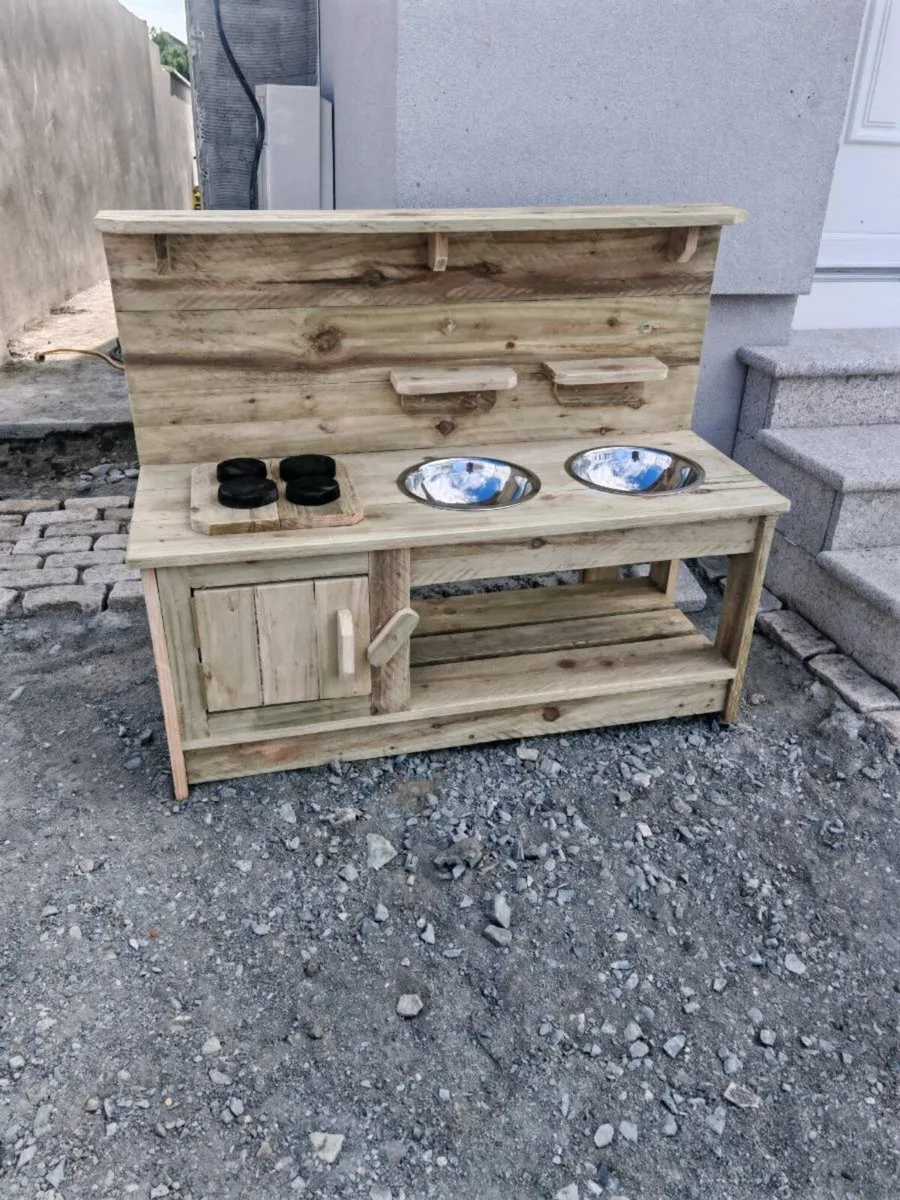 Mud kitchens - Image 2