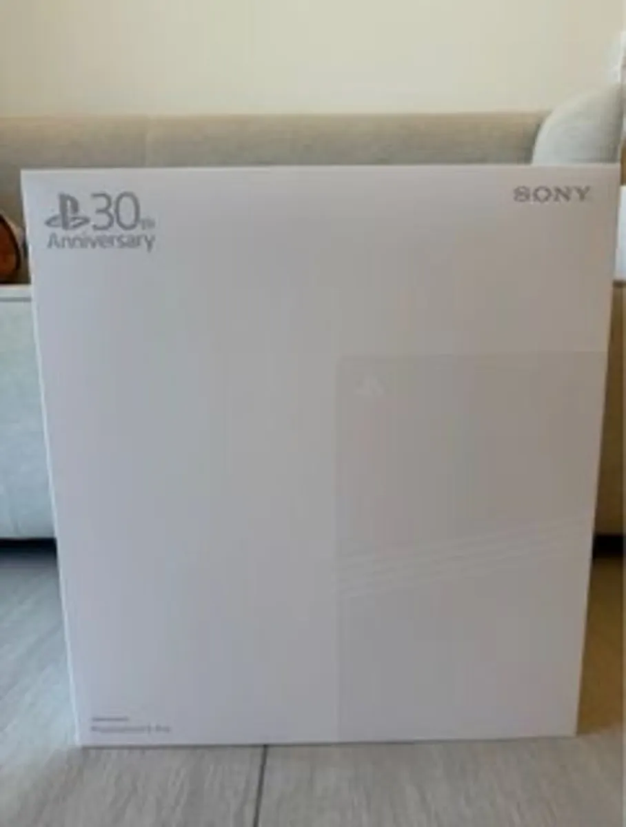 PS5 Pro 30th Anniversary Edition - Image 4