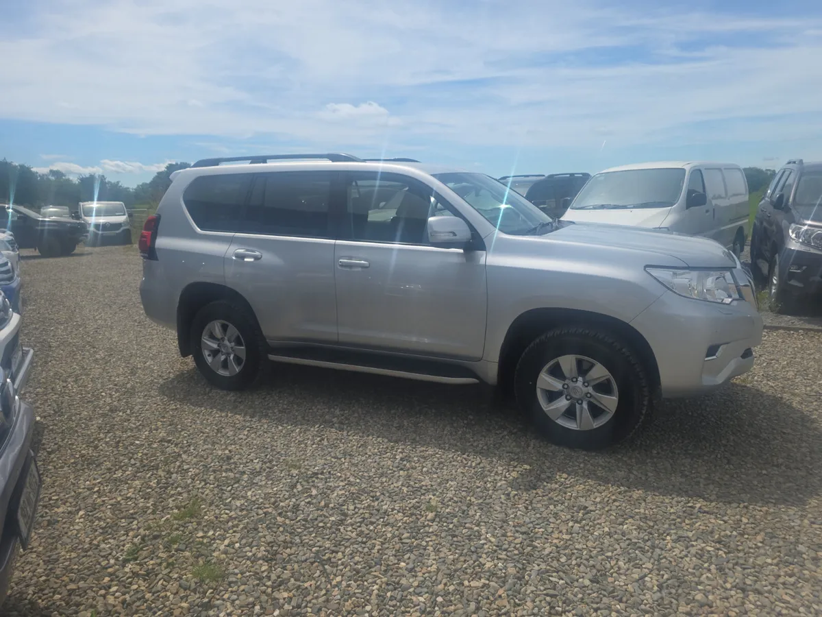 Toyota Land Cruiser LC Business Class - Image 4