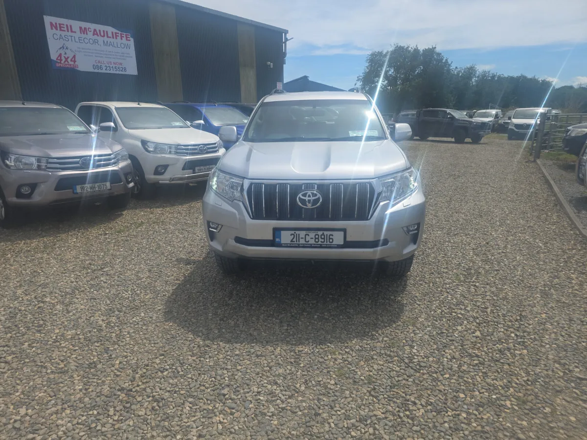 Toyota Land Cruiser LC Business Class - Image 3
