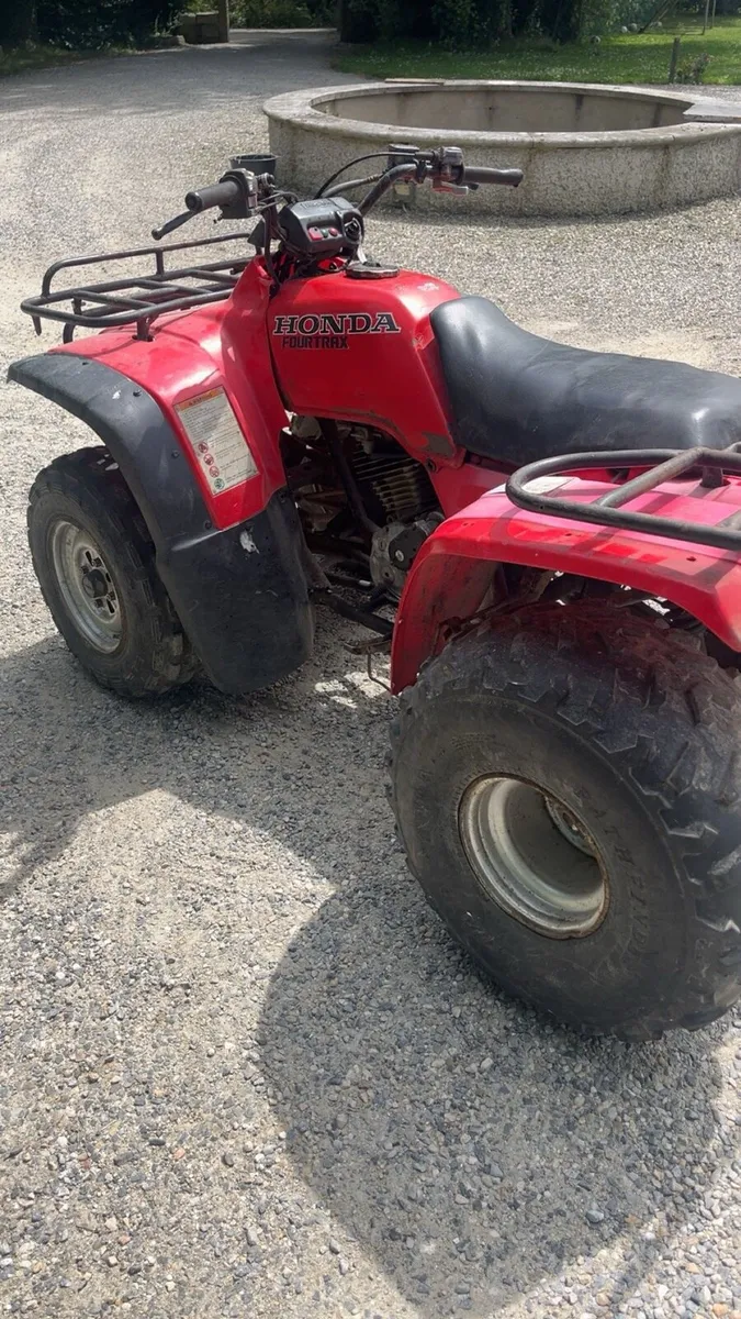 Honda Fourtrax 300 quad - Image 3