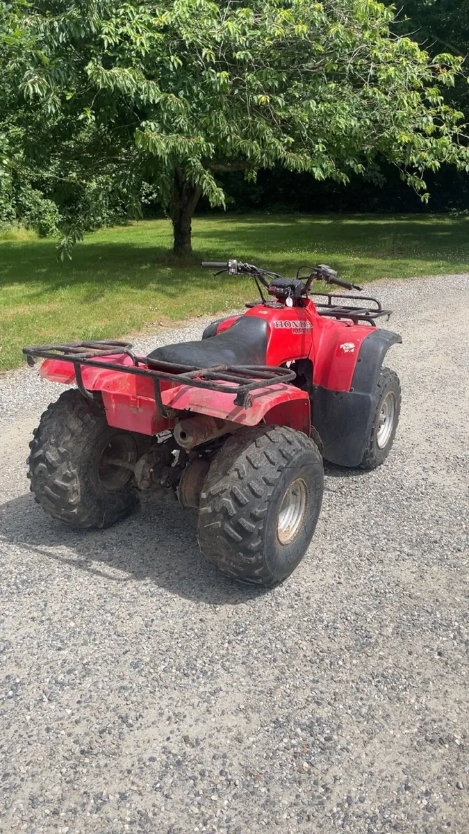 Honda Fourtrax 300 quad - Image 4