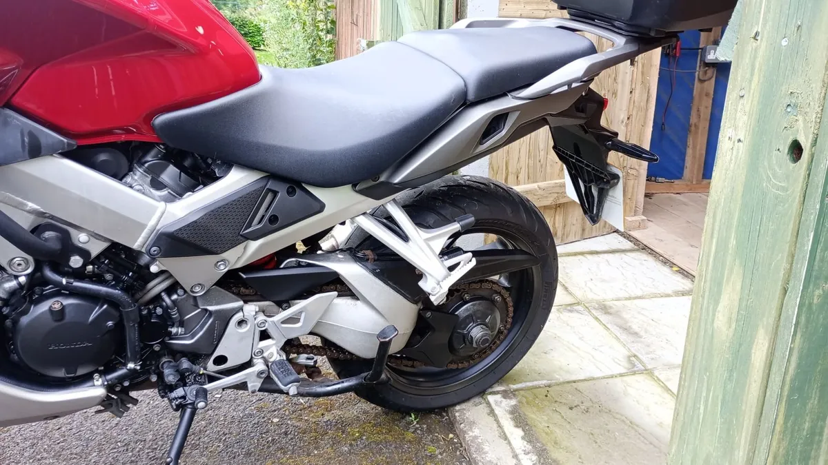 2016 Honda VFR800x Crossrunner - Image 3