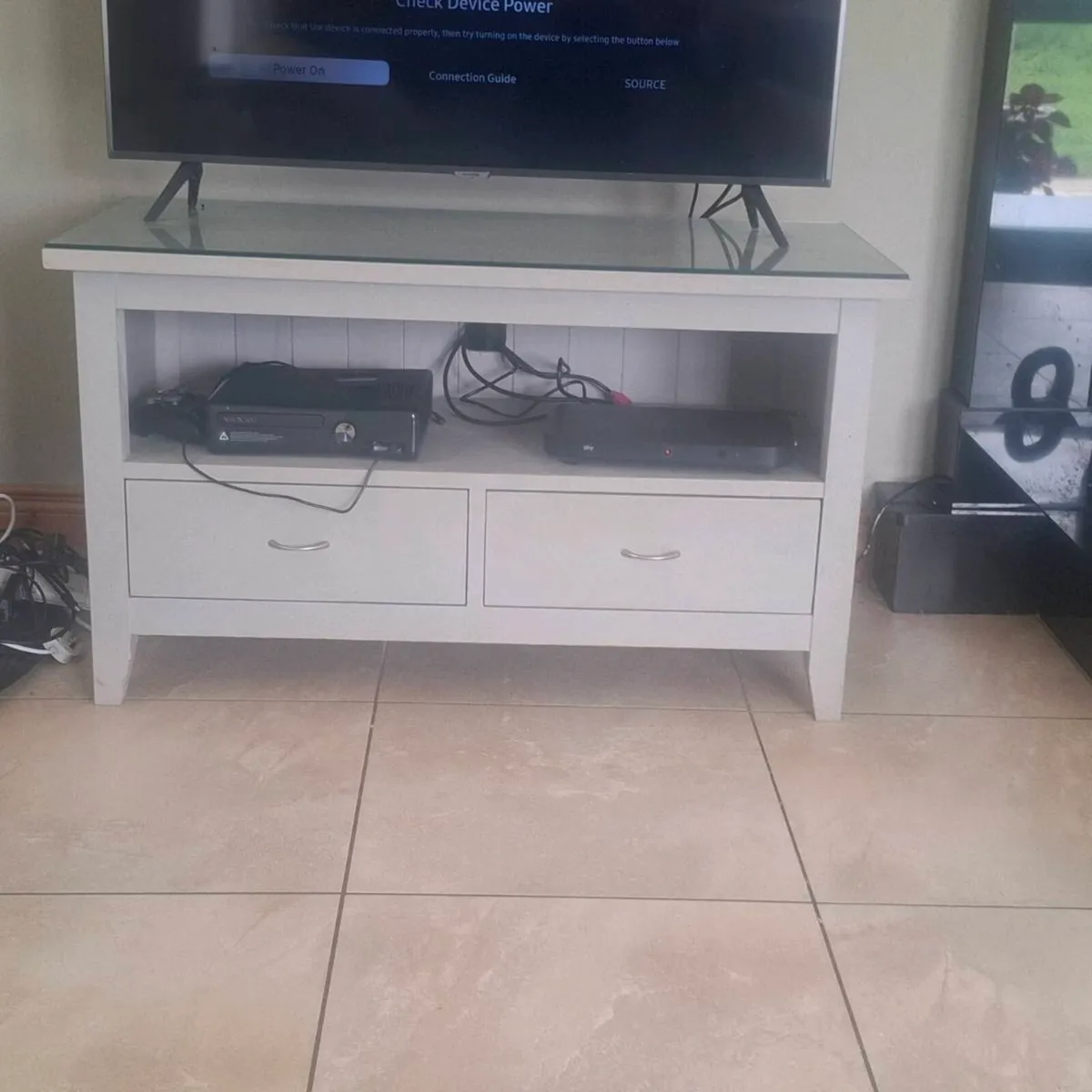 Coffee and TV tables - Image 4