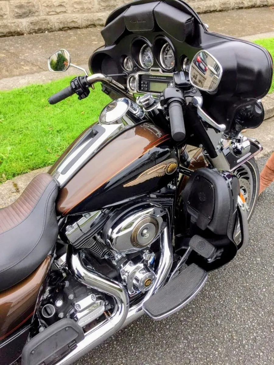 HARLEY DAVIDSON  FLHTK ELECT ULTRA GLIDE LIM EDT - Image 4