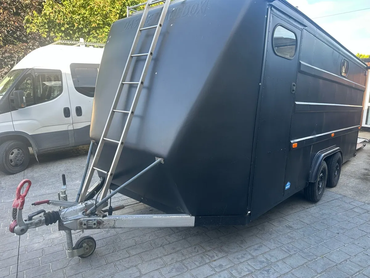 Shuttle race box car transporter - Image 1