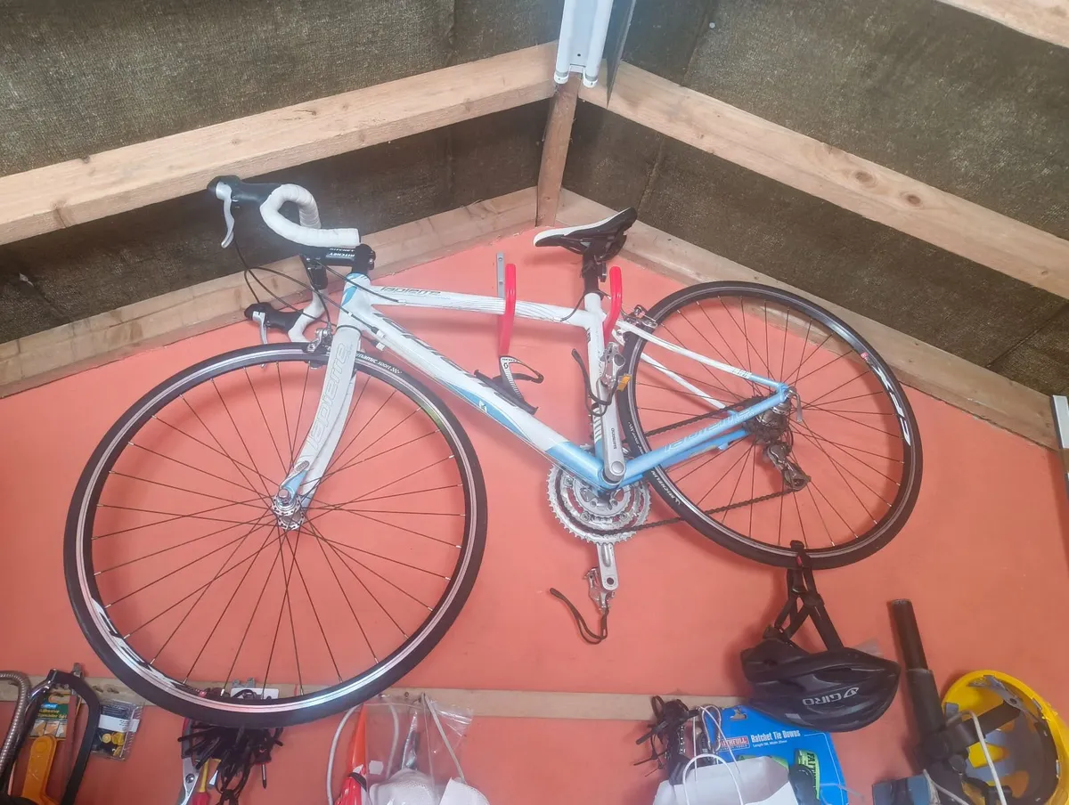 Womans road bike - Image 2