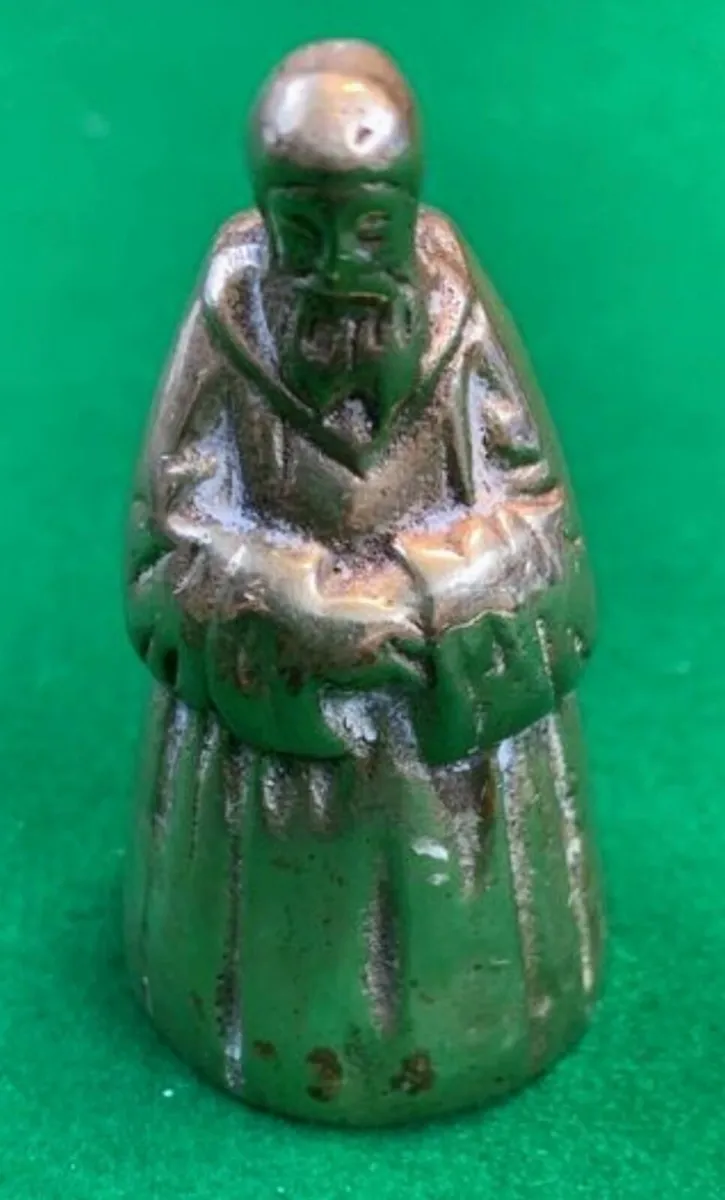 Antique brass bell - Image 1