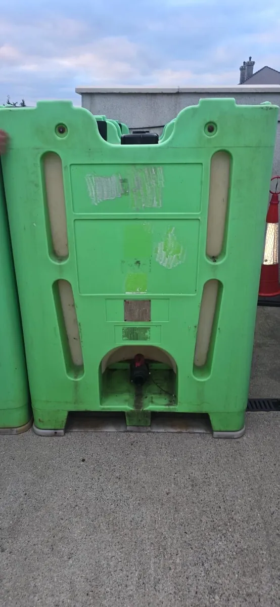 Belgium X military 1250 litre tank - Image 3