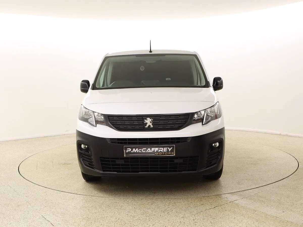 2022 Peugeot Partner 1.5 HDI Professional 3 seater - Image 2