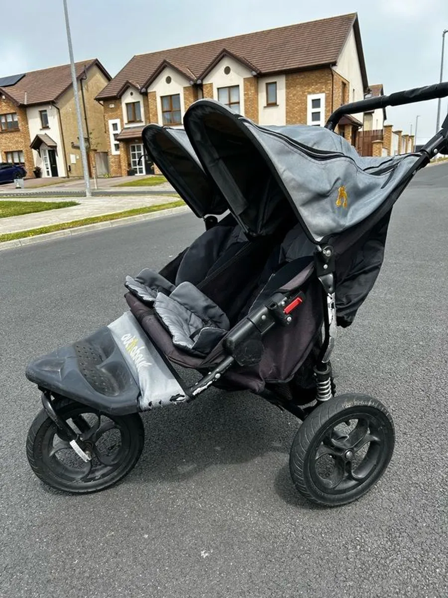 Out n About Double buggy - Image 3