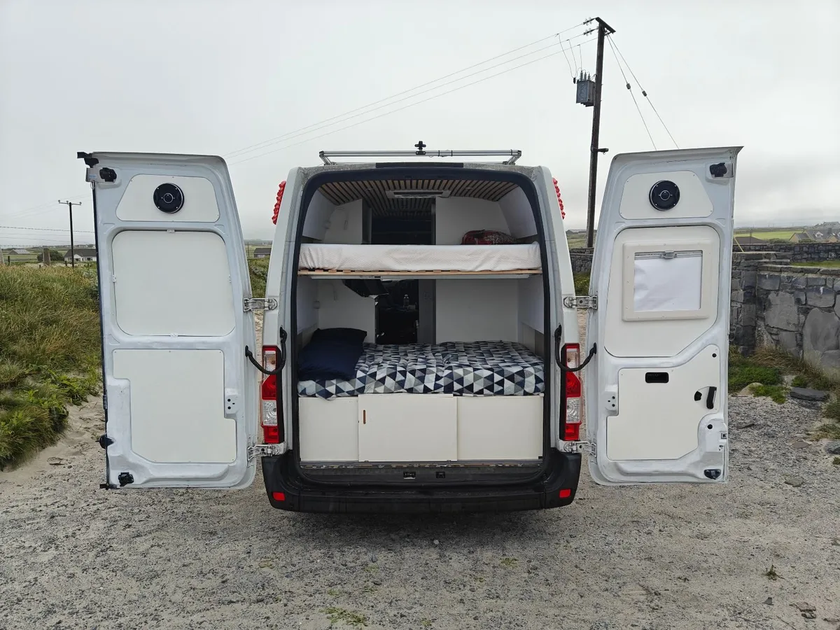 2014 Opel Movano 5berth 4seater Lux - Image 4