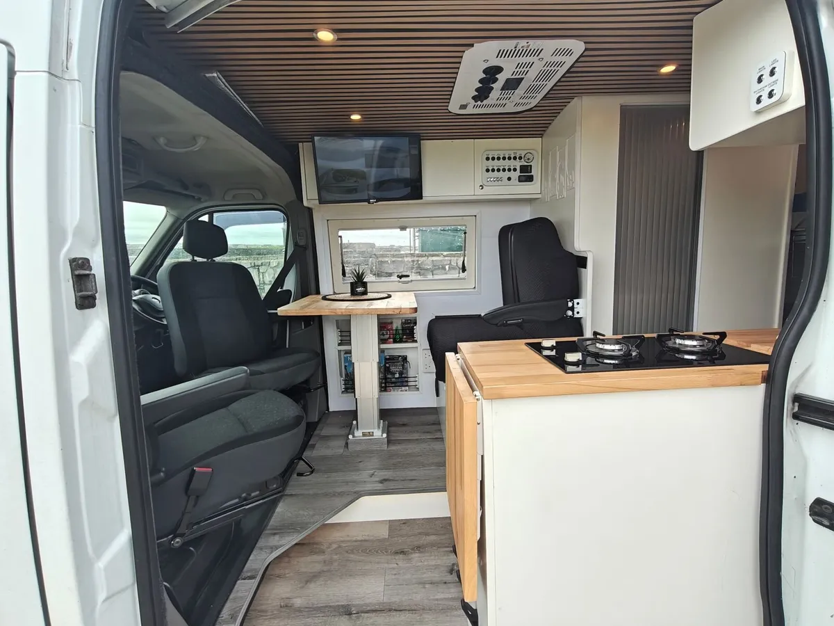 2014 Opel Movano 5berth 4seater Lux - Image 3