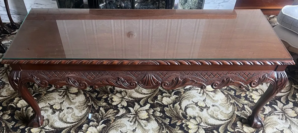 Victorian‑style Carved Mahogany Coffee Table - Image 2