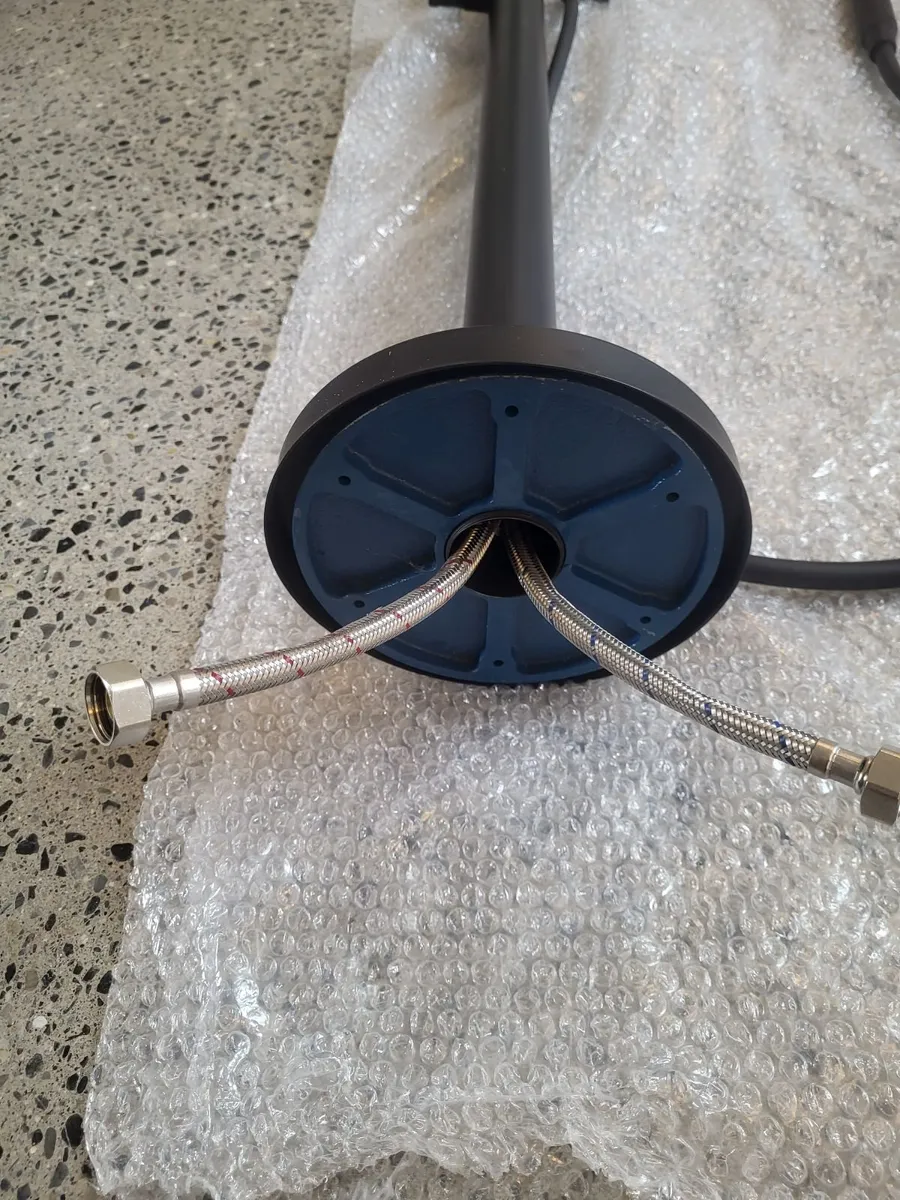 Bath tap - Image 2