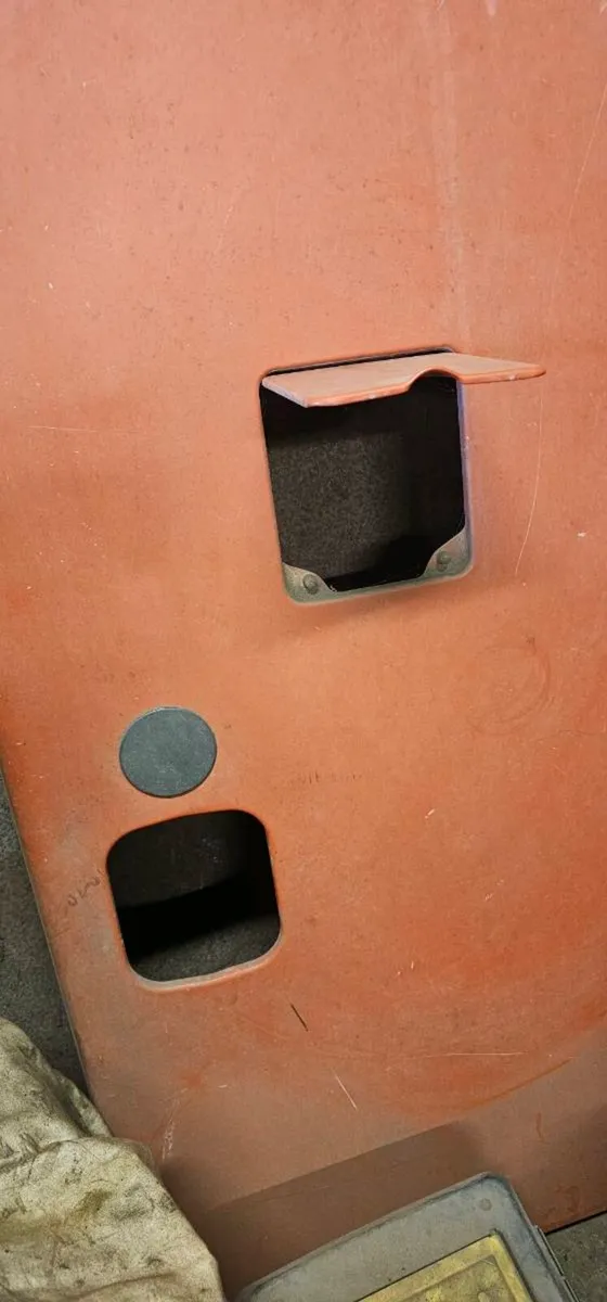 Fiat bonnet - Image 2
