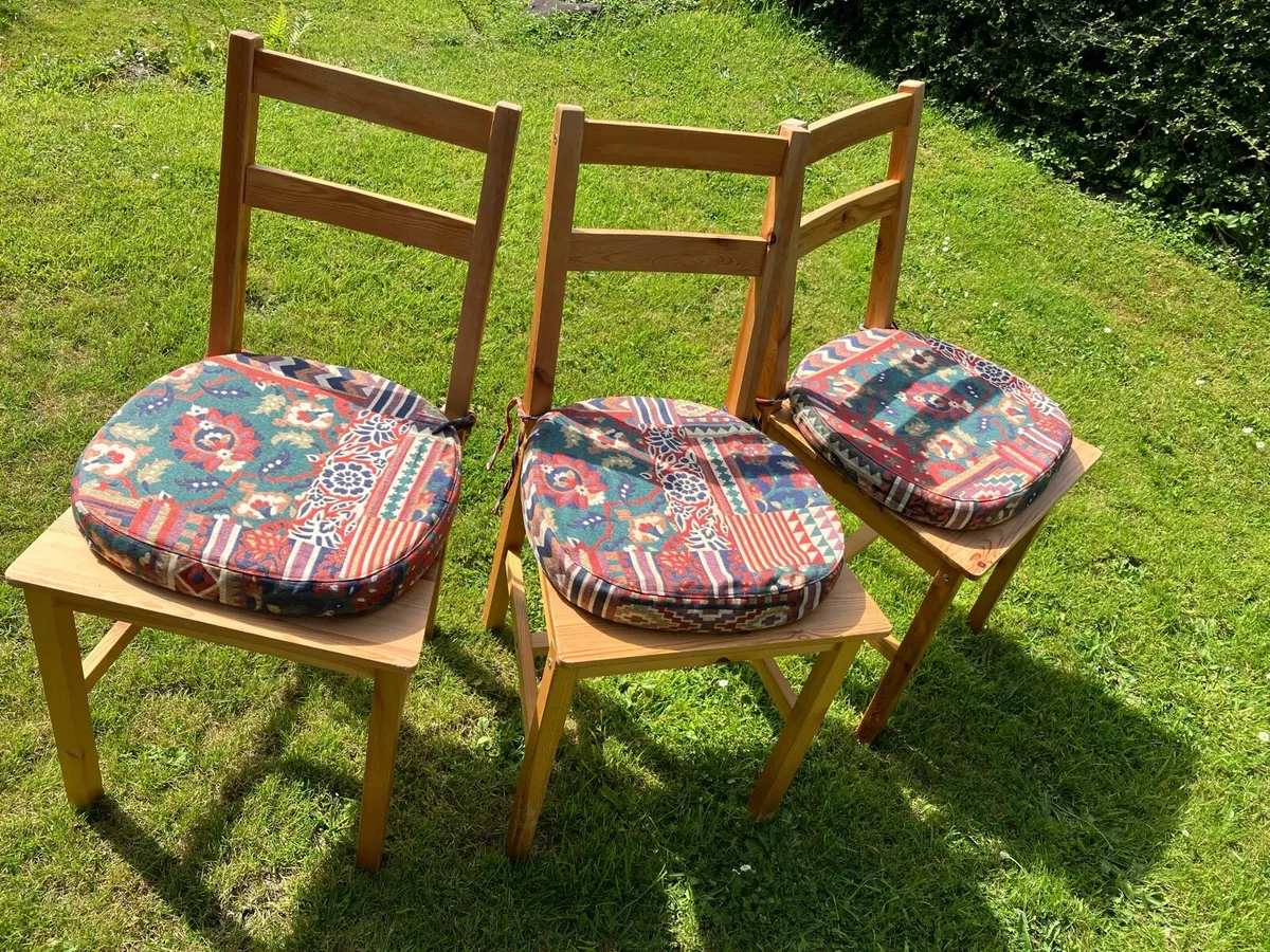 Kitchen chairs - Image 1