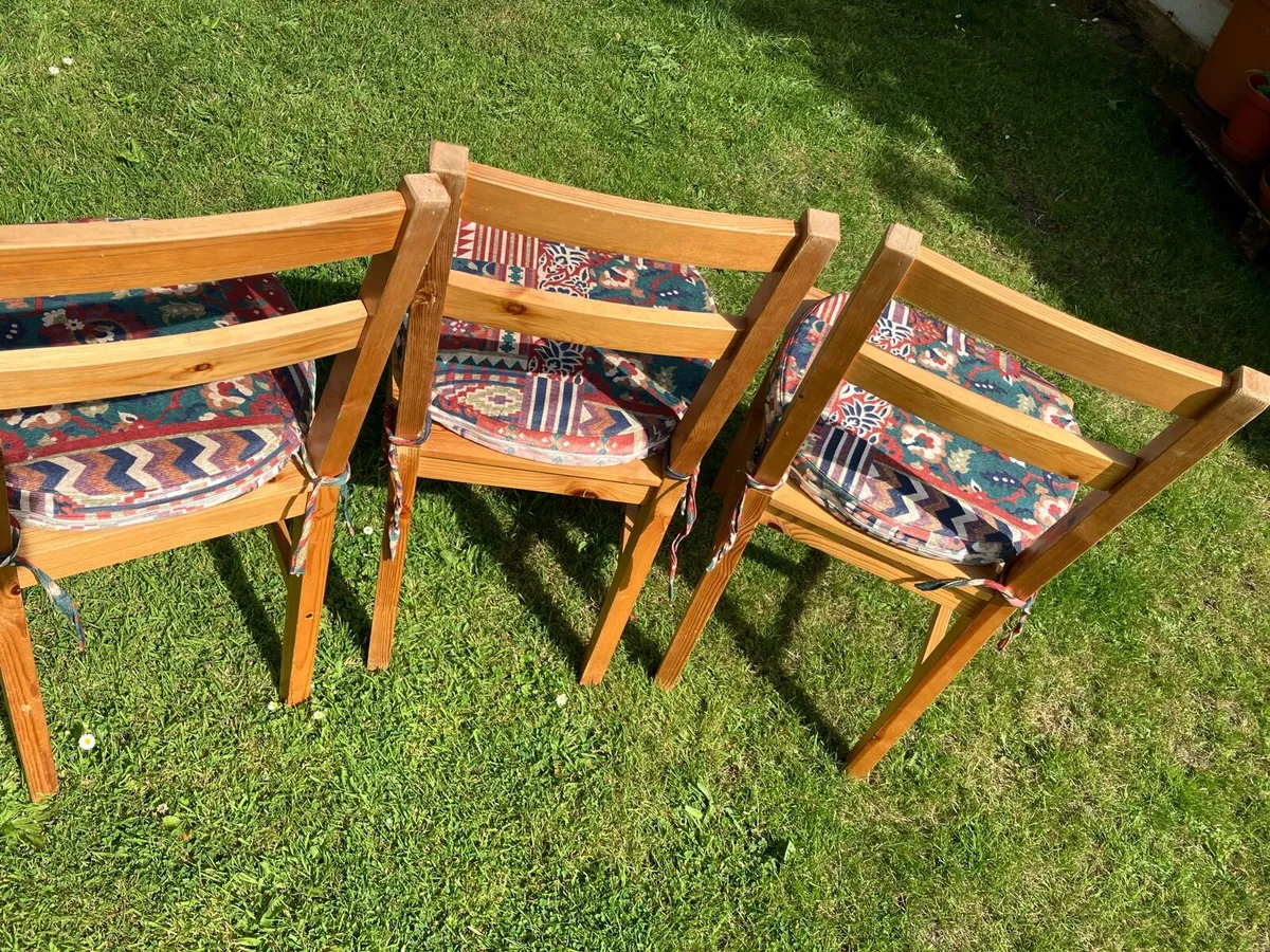 Kitchen chairs - Image 2