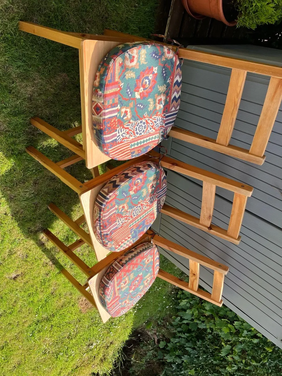 Kitchen chairs - Image 3