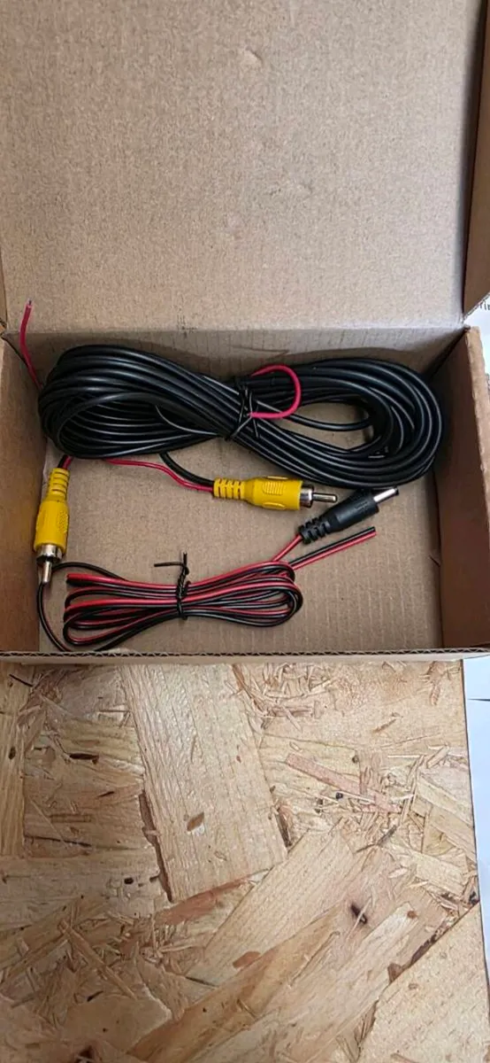 Reverse Camera for mercedes w212 - Image 4