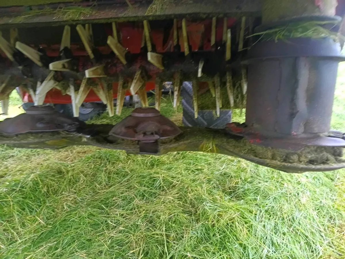 Lely front mower - Image 4