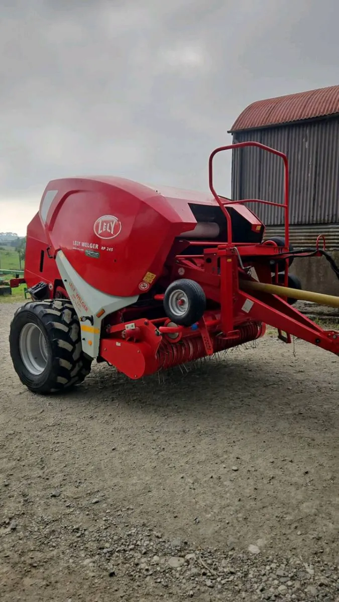 LELY WELGER RP 245 - Image 1