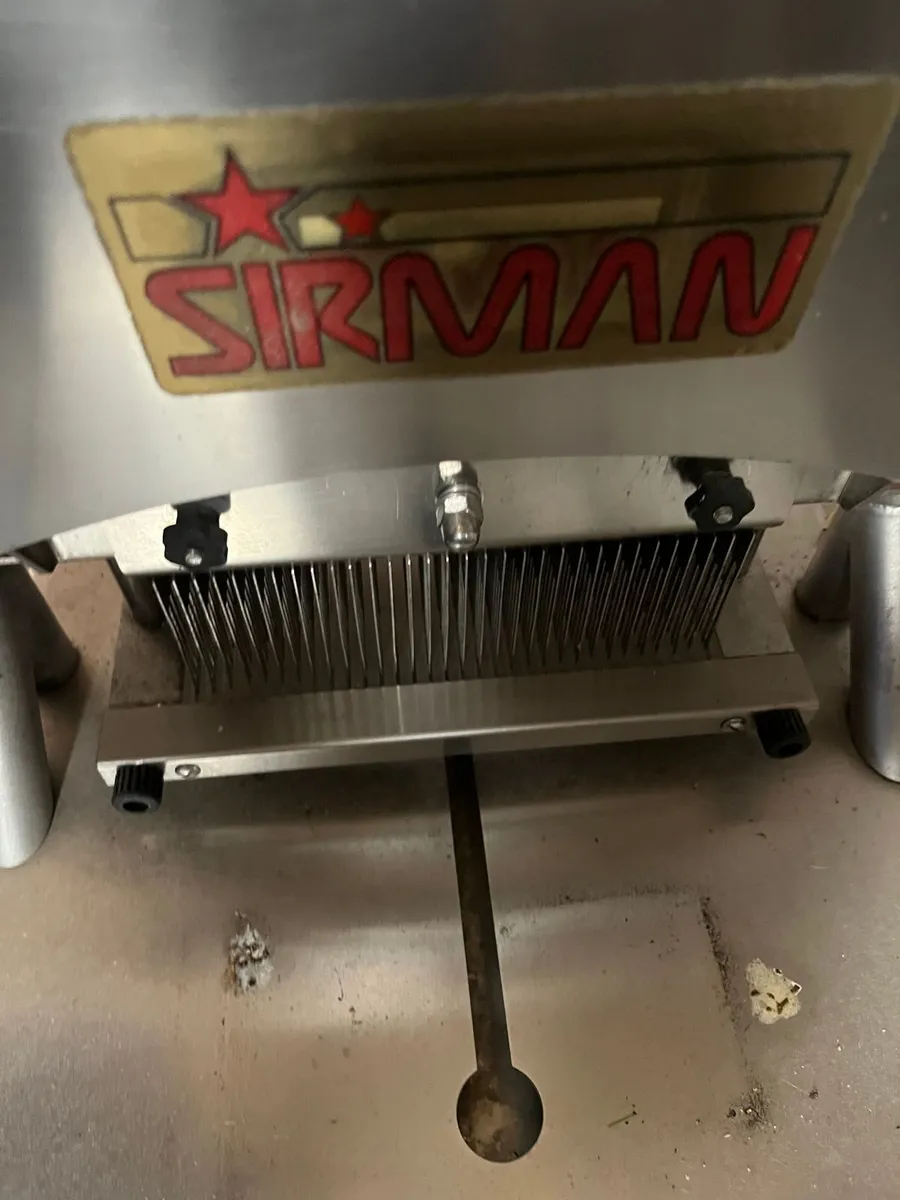 Sirman Manual Meat Tenderiser - Image 1