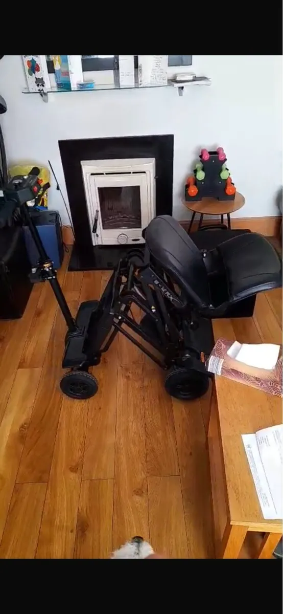 Mobility Scooter Fold Up - Image 3