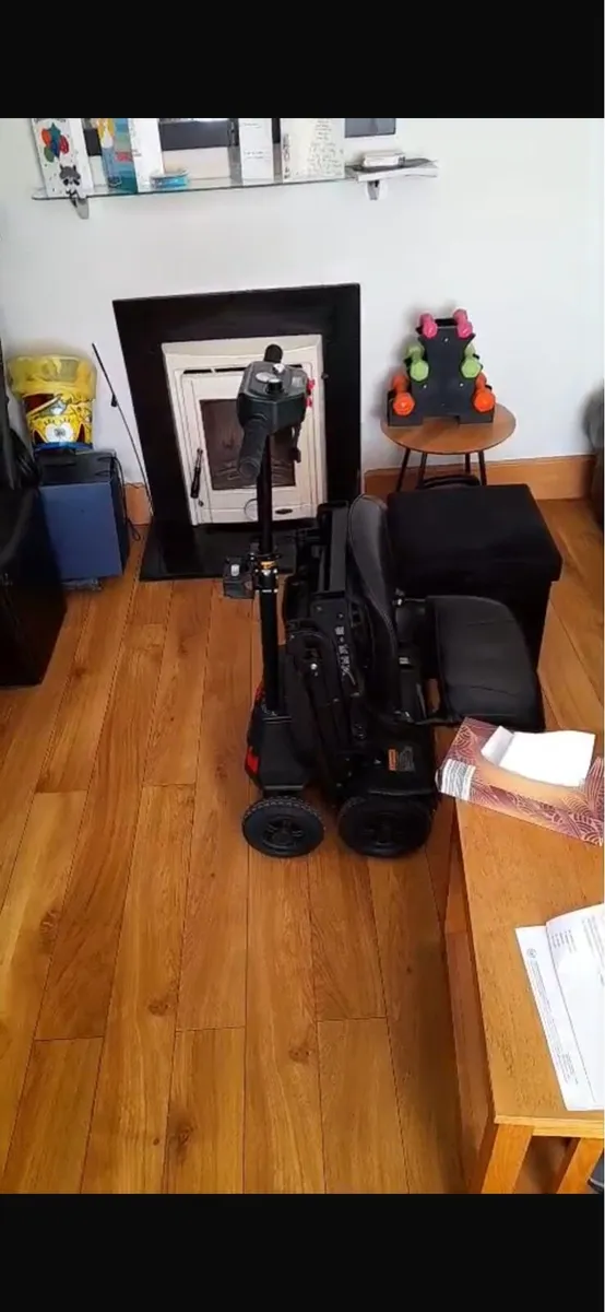 Mobility Scooter Fold Up - Image 4