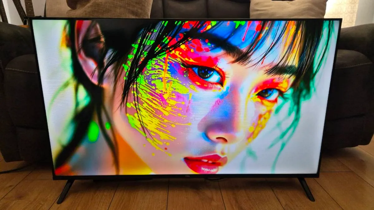 TCL 43" QLED Google Smart TV - Image 2