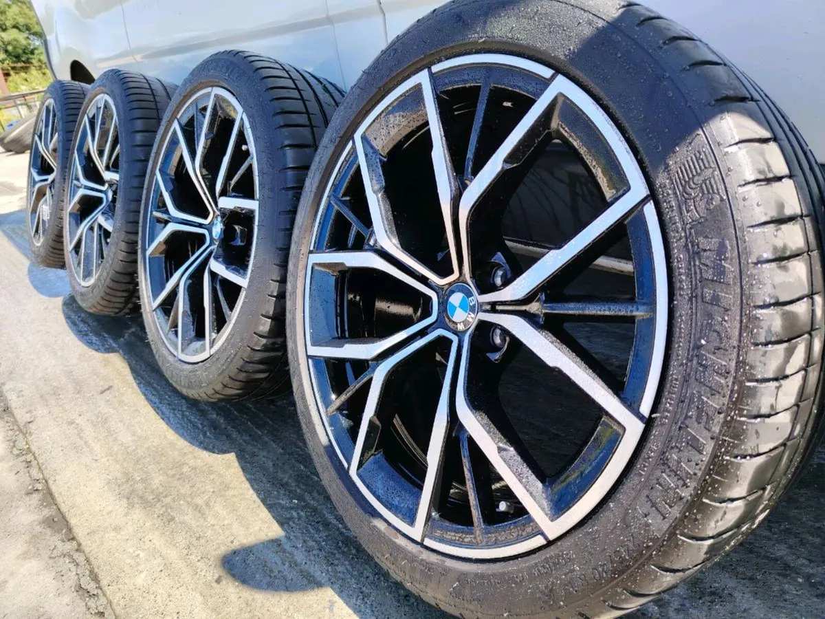 19" BMW 5 series alloys with Michelin ZP tyres - Image 1