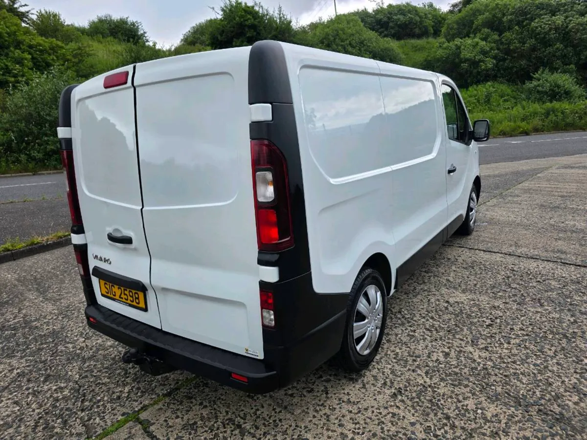 2017 vauxhall vivaro - Image 4