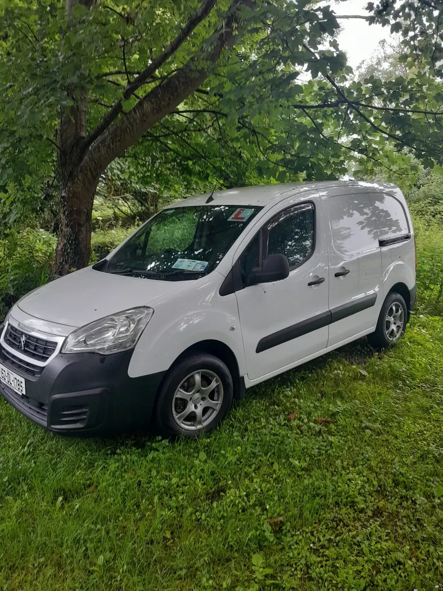 Peugeot Partner 2015 - Image 1