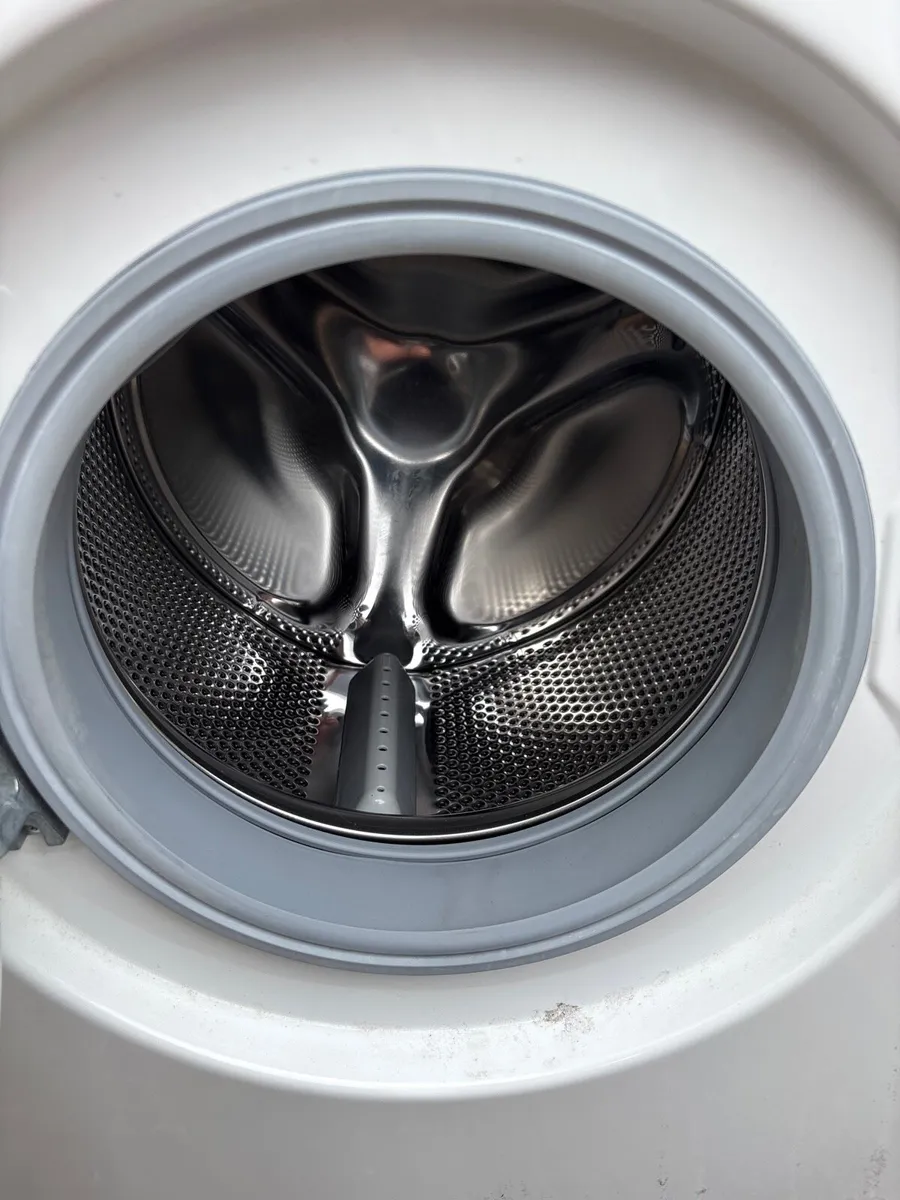 Bosch Washing Machine - Image 3